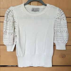 dh NEW YORK White Sweater with Lace Sleeves